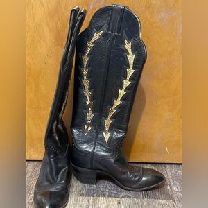 Women's Western Boots. Hondo Boots